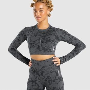 ADAPT CAMO SEAMLESS LONG SLEEVE CROP TOP